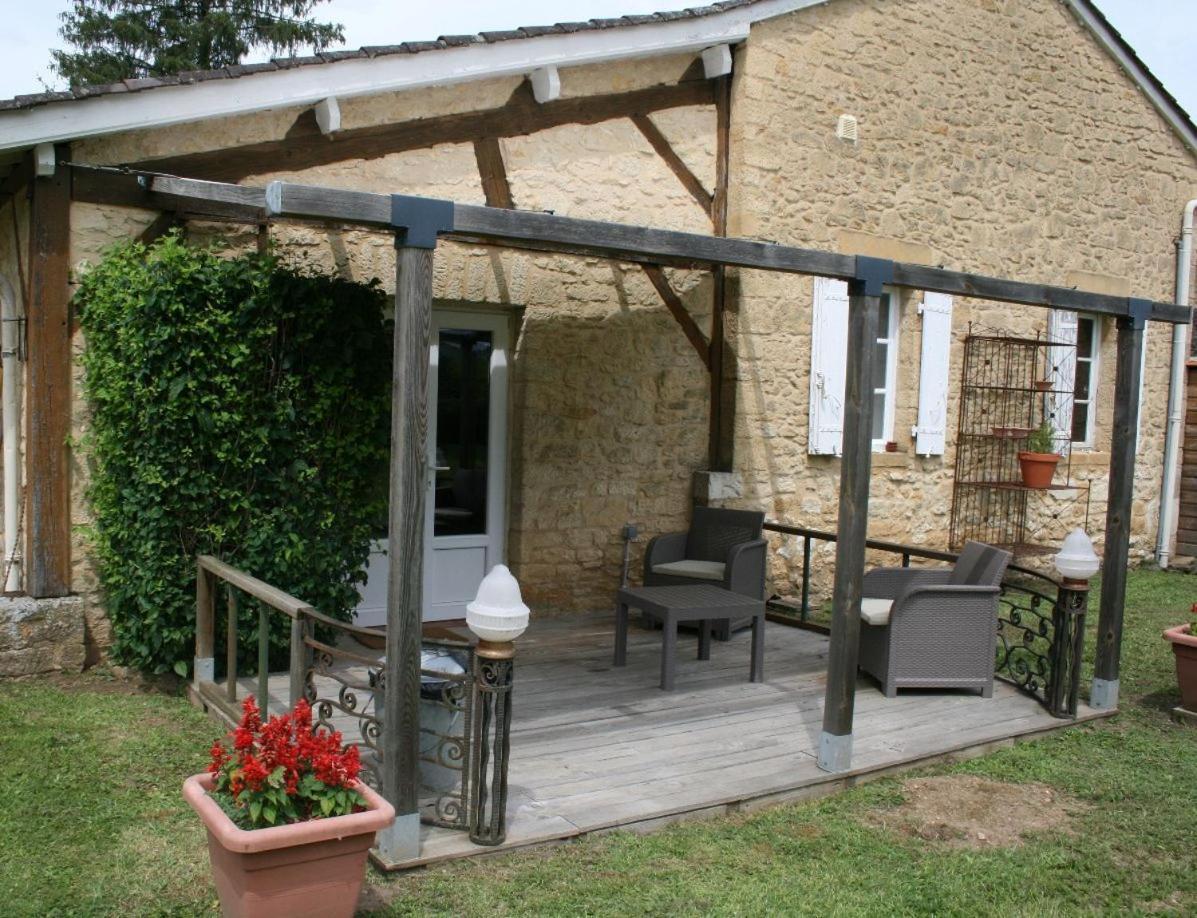 Domaine Des Hirondelles Villa Saint-Vincent-de-Cosse Exterior photo